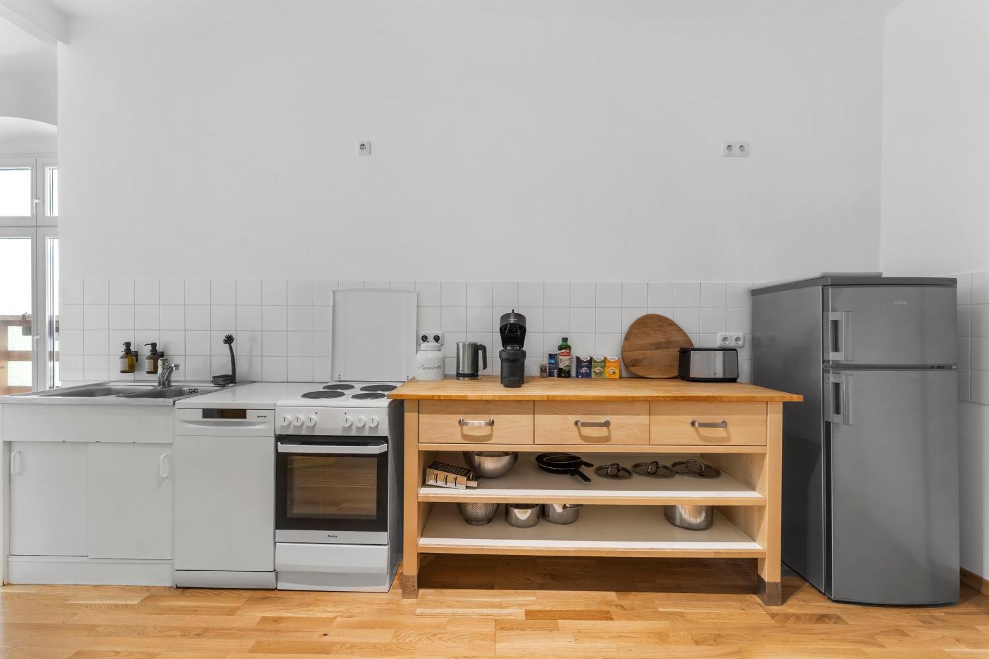 Stylish 120Sqm Appartment In Berlin-Mitte Exterior photo